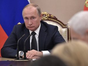 Подробнее о статье Путин поручил перейти с бумажной документации на электронную в здравоохранении