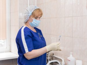 Подробнее о статье Каждую секунду в мире назначается около 30 доз вакцин